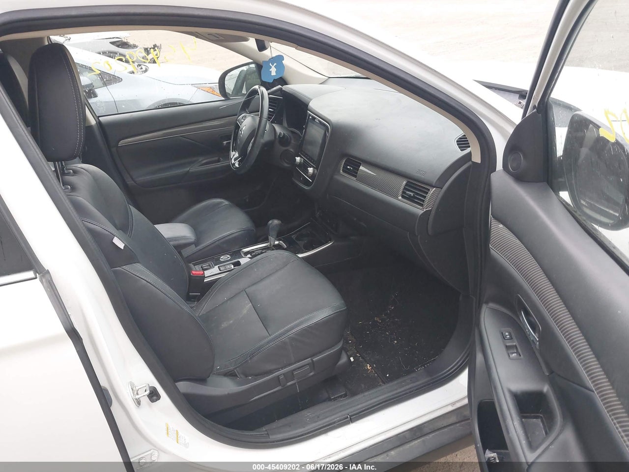 2020 MITSUBISHI OUTLANDER SEL 2.4 S-AWC · 5/11