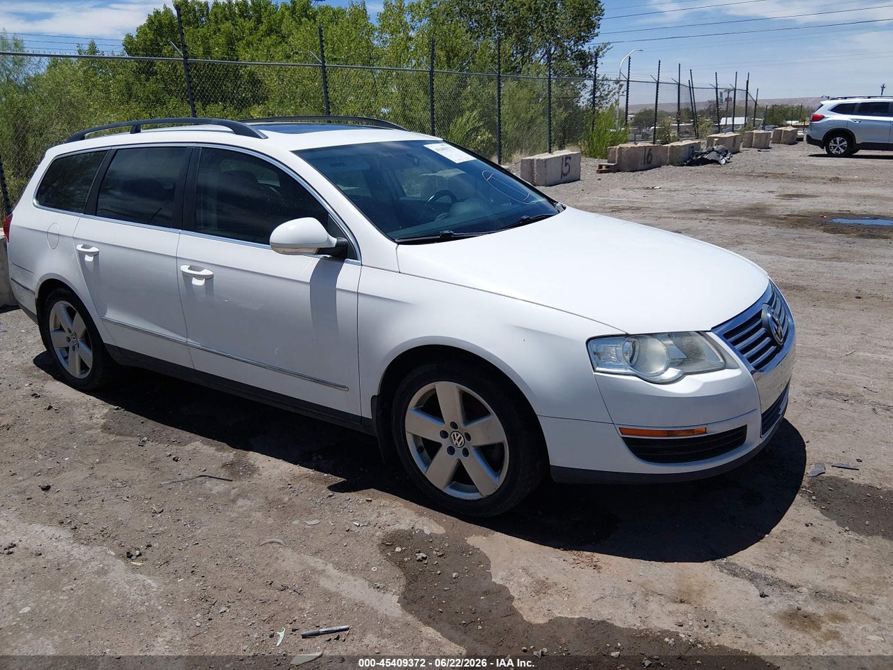 WVWLK73C88E****** · 2008 VOLKSWAGEN PASSAT KOMFORT
