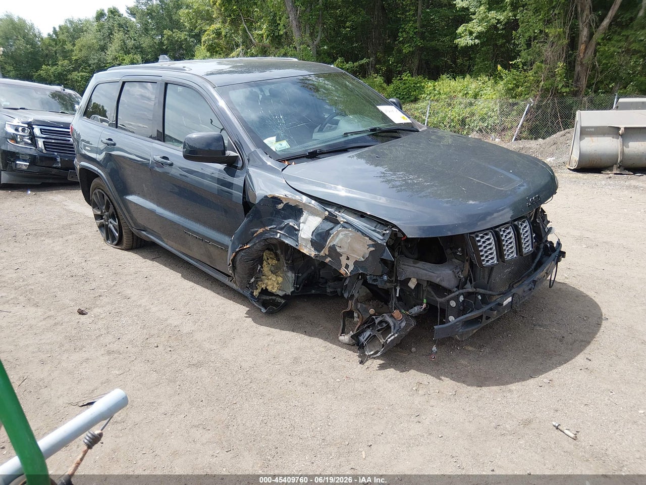1C4RJFAG7HC****** · 2017 JEEP GRAND CHEROKEE ALTITUDE 4X4
