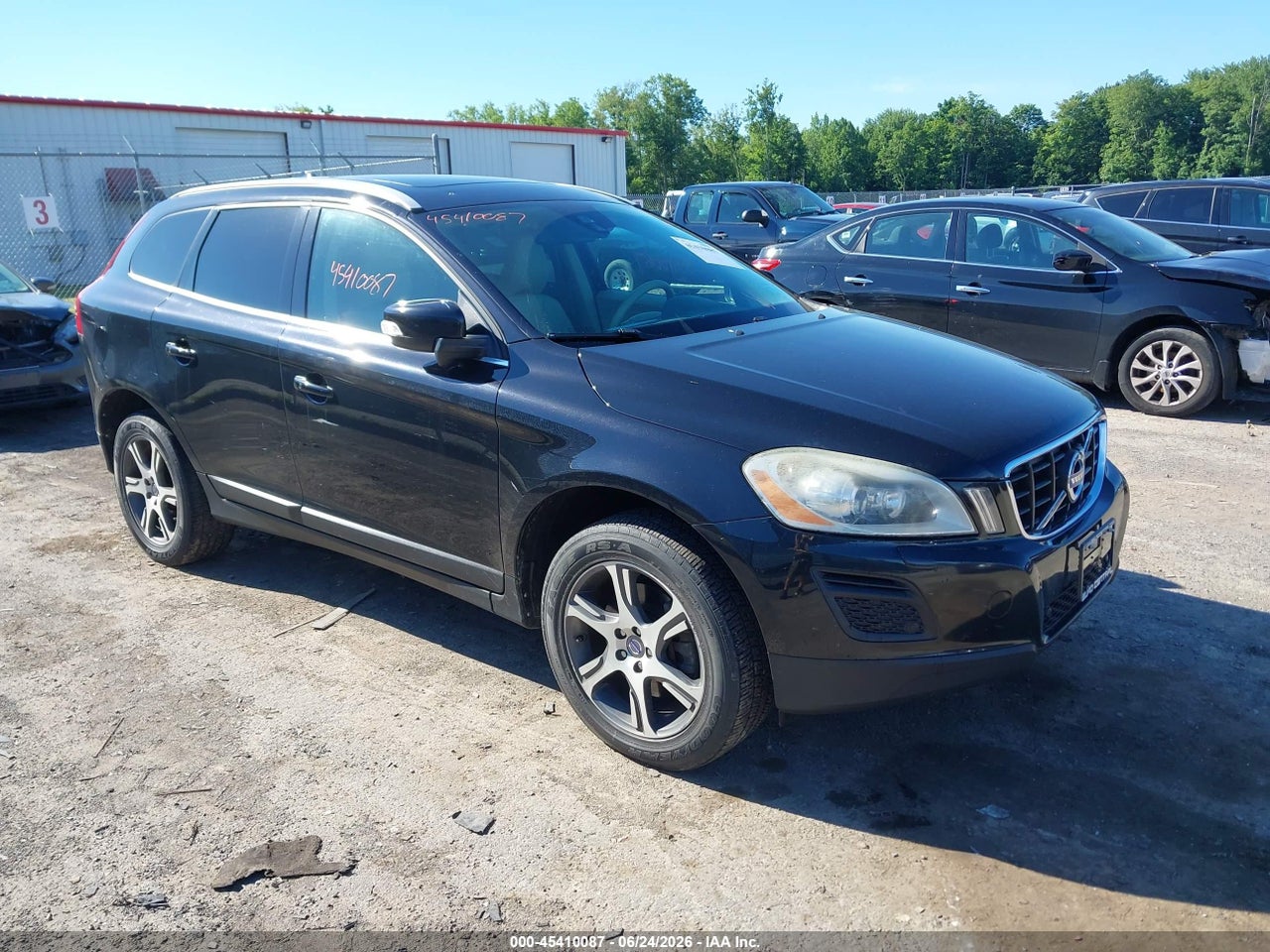 YV4902DZ9D2****** · 2013 VOLVO XC60 T6/T6 PLATINUM/T6 PREMIER PLUS/T6 R-DESIGN/T6 R-DESIGN PLATINUM/T6 R-DESIGN PREMIER PLUS