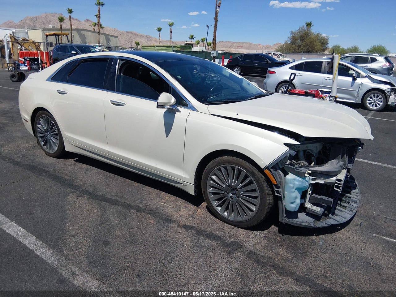 3LN6L2LU8ER****** · 2014 LINCOLN MKZ HYBRID
