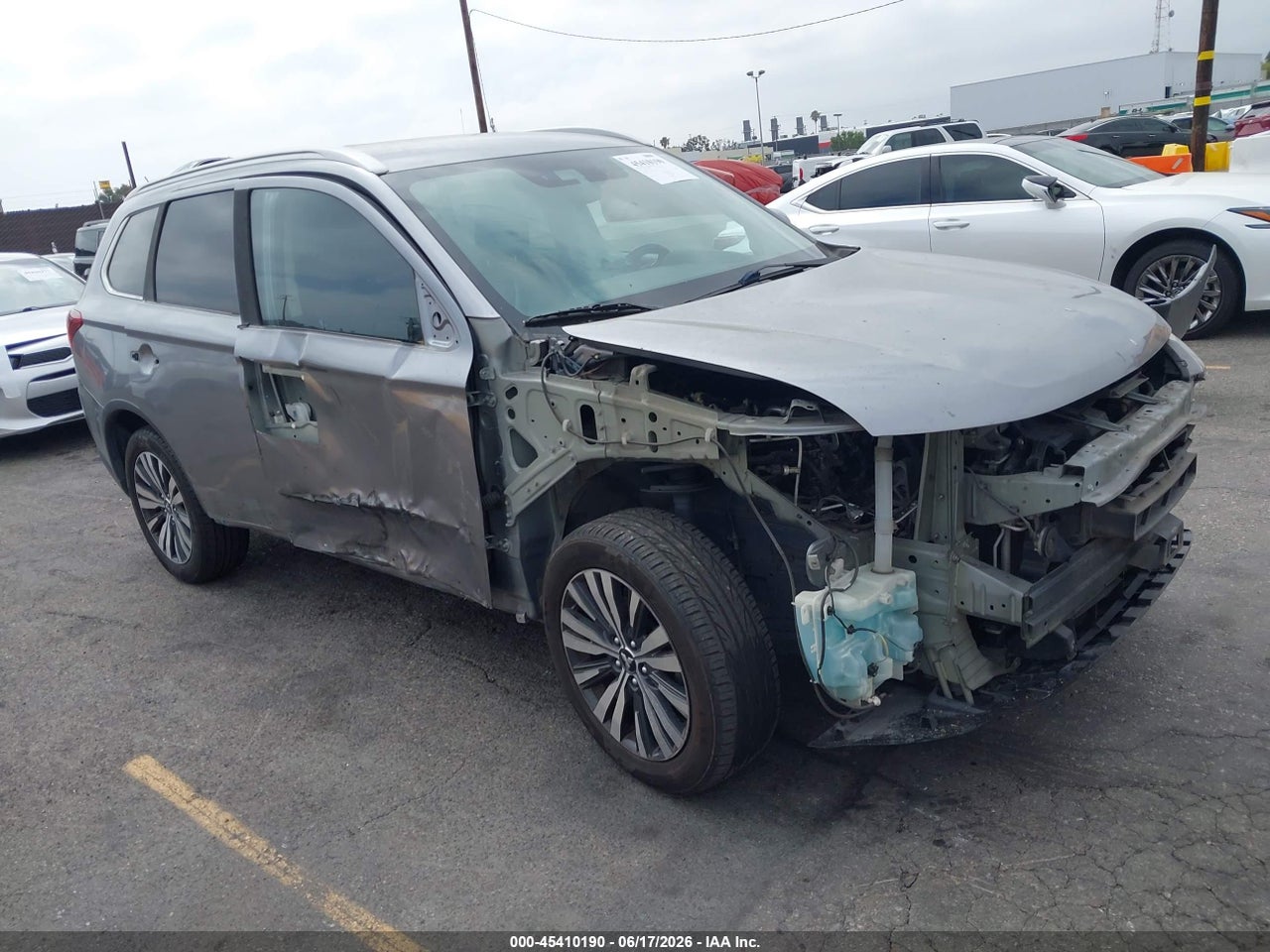 JA4AD3A33LZ****** · 2020 MITSUBISHI OUTLANDER SEL 2.4