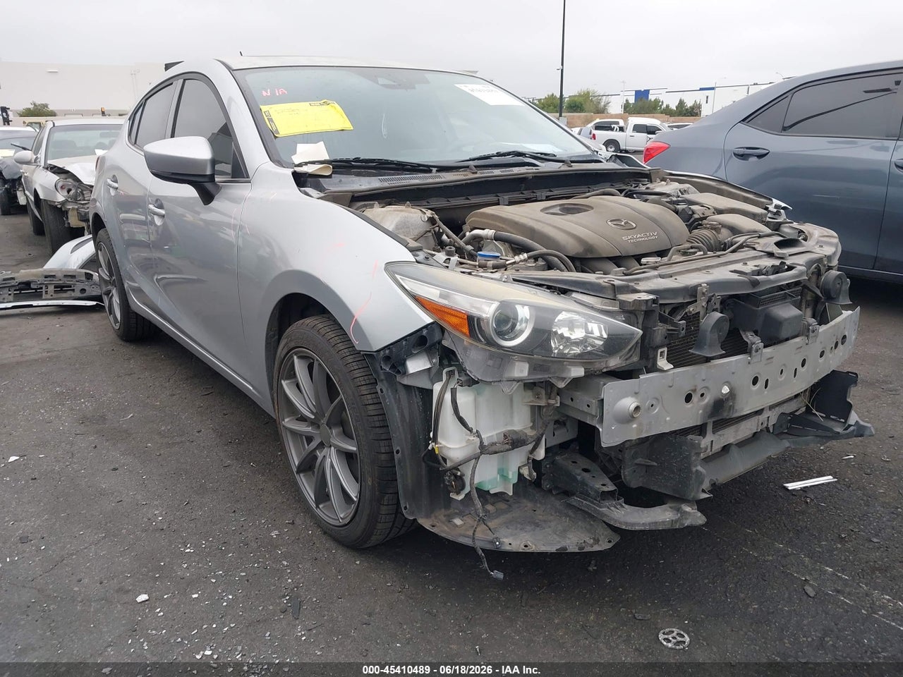 JM1BN1L38H1****** · 2017 MAZDA MAZDA3 TOURING 2.5