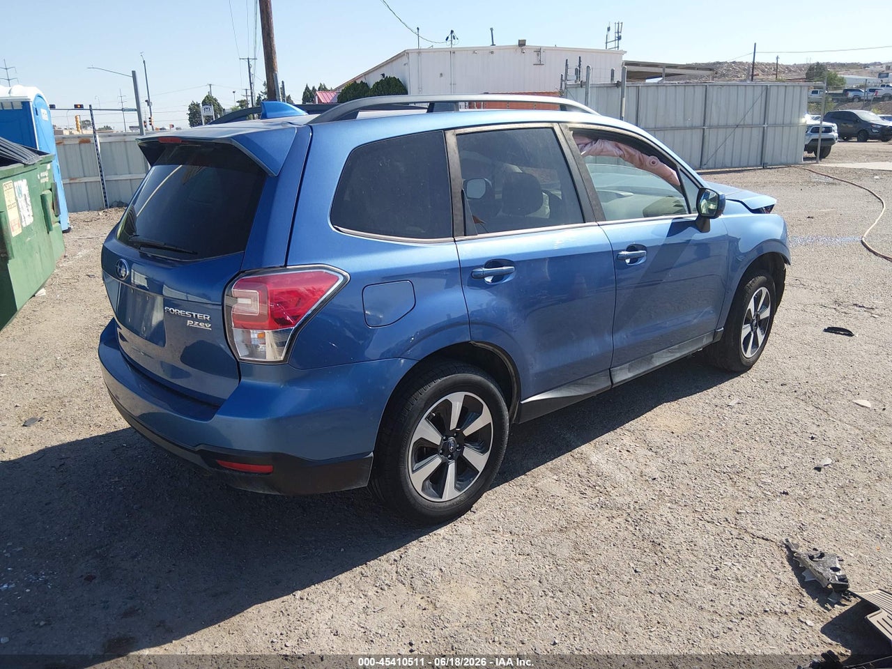 2017 SUBARU FORESTER 2.5I PREMIUM · 4/11