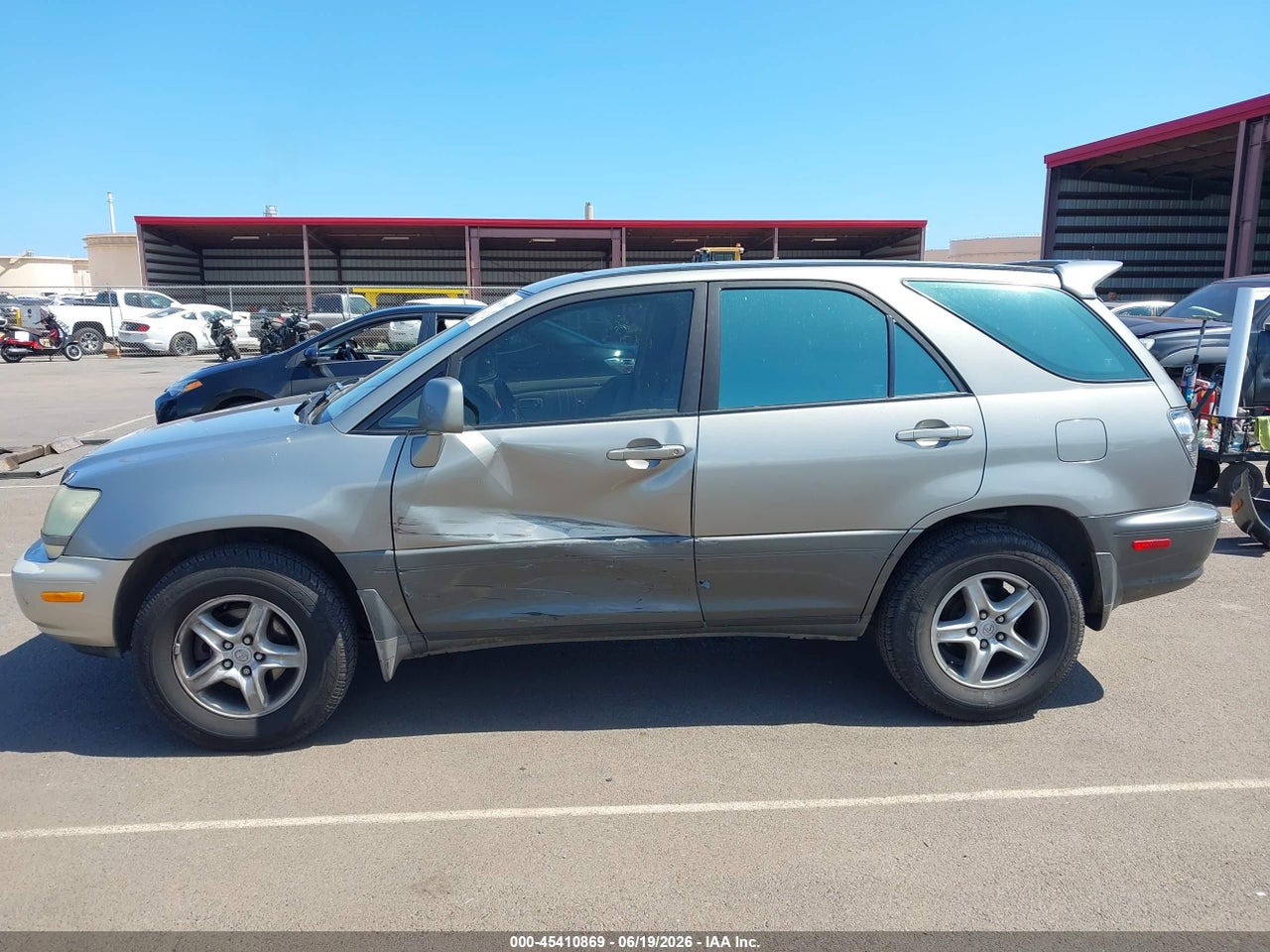 2002 LEXUS RX 300 · 6/11
