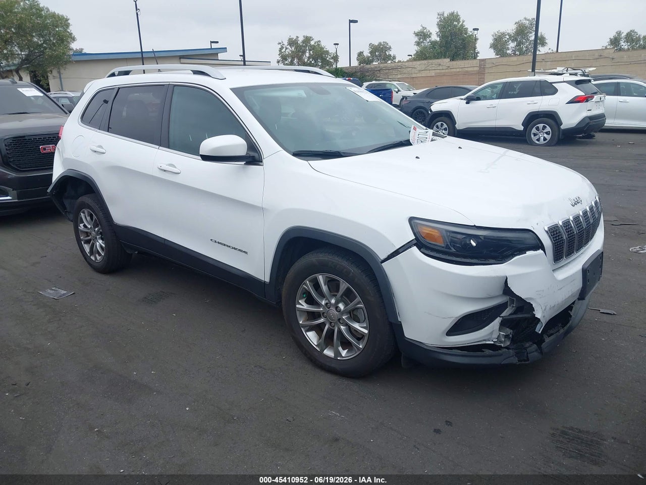1C4PJLLB3KD****** · 2019 JEEP CHEROKEE LATITUDE PLUS FWD