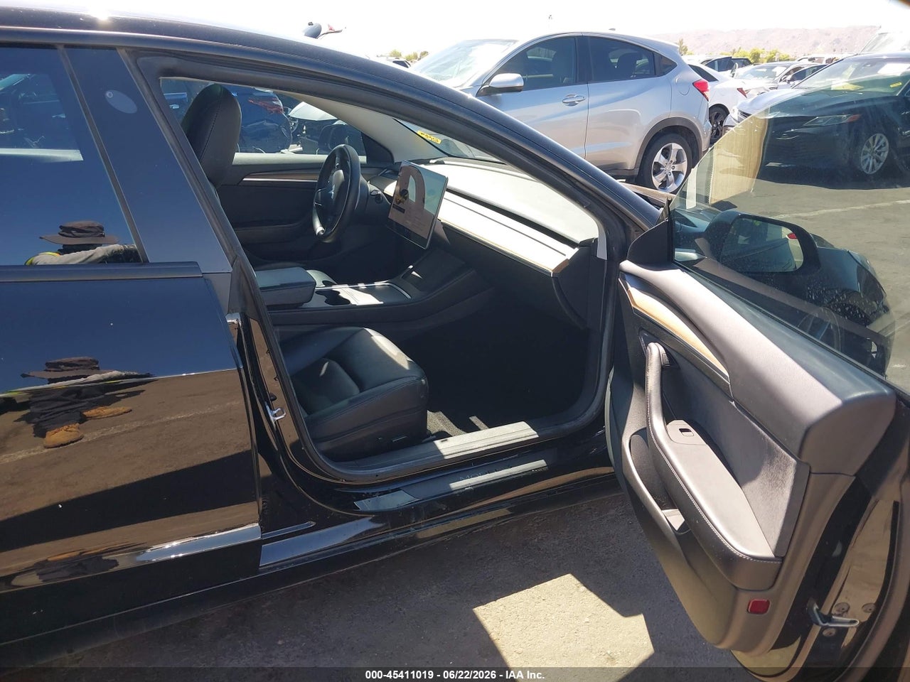 2021 TESLA MODEL 3 STANDARD RANGE PLUS REAR-WHEEL DRIVE · 5/10