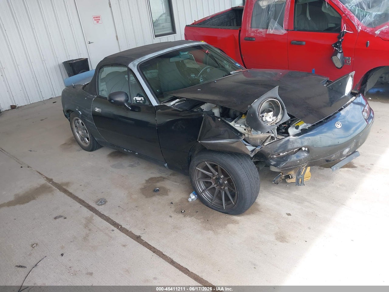 JM1NA3513P0****** · 1993 MAZDA MX-5 MIATA