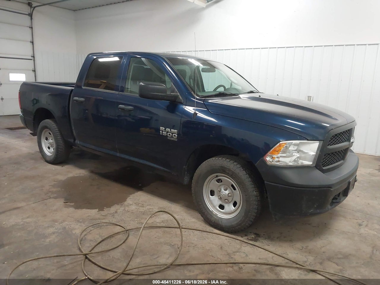 1C6RR7KG0KS****** · 2019 RAM 1500 CLASSIC TRADESMAN  4X4 5'7 BOX