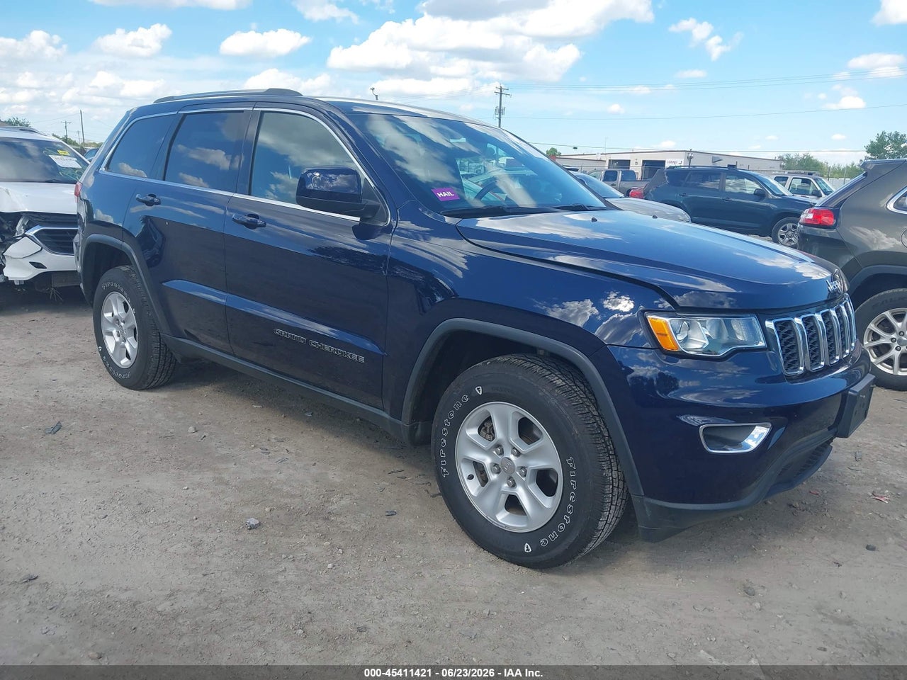 1C4RJFAG0HC****** · 2017 JEEP GRAND CHEROKEE LAREDO 4X4