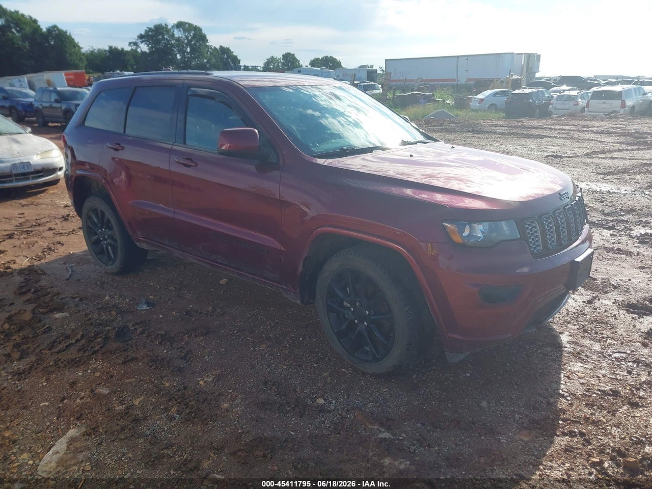 1C4RJFAG0JC****** · 2018 JEEP GRAND CHEROKEE ALTITUDE 4X4