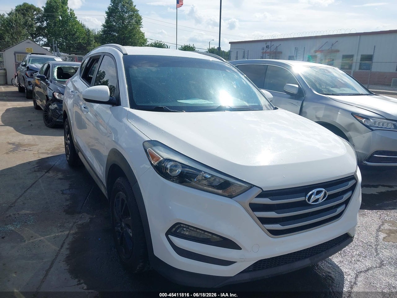KM8J33A47JU****** · 2018 HYUNDAI TUCSON SEL