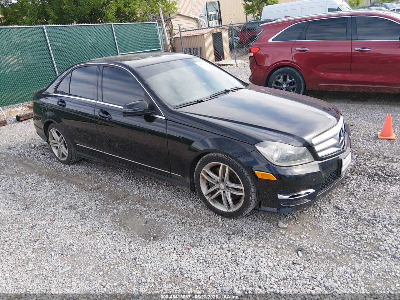WDDGF8AB1DG****** · 2013 MERCEDES-BENZ C 300 SPORT 4MATIC