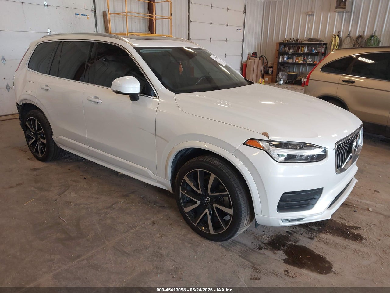 YV4A22PK4L1****** · 2020 VOLVO XC90 T6 MOMENTUM 7 PASSENGER