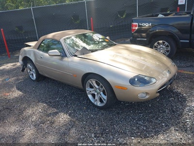 SAJDA42C132****** · 2003 JAGUAR XK8
