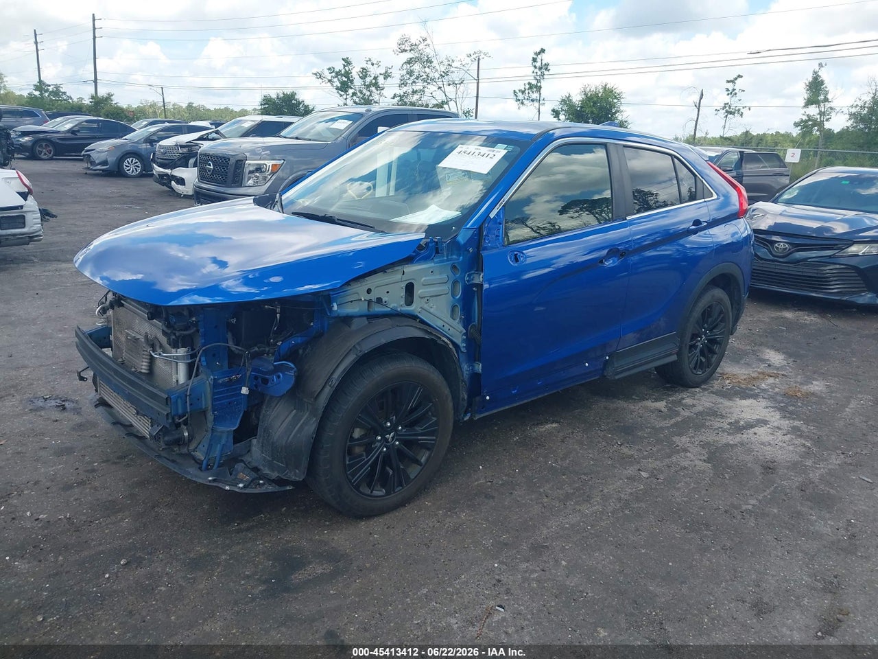 2019 MITSUBISHI ECLIPSE CROSS LE · 2/10