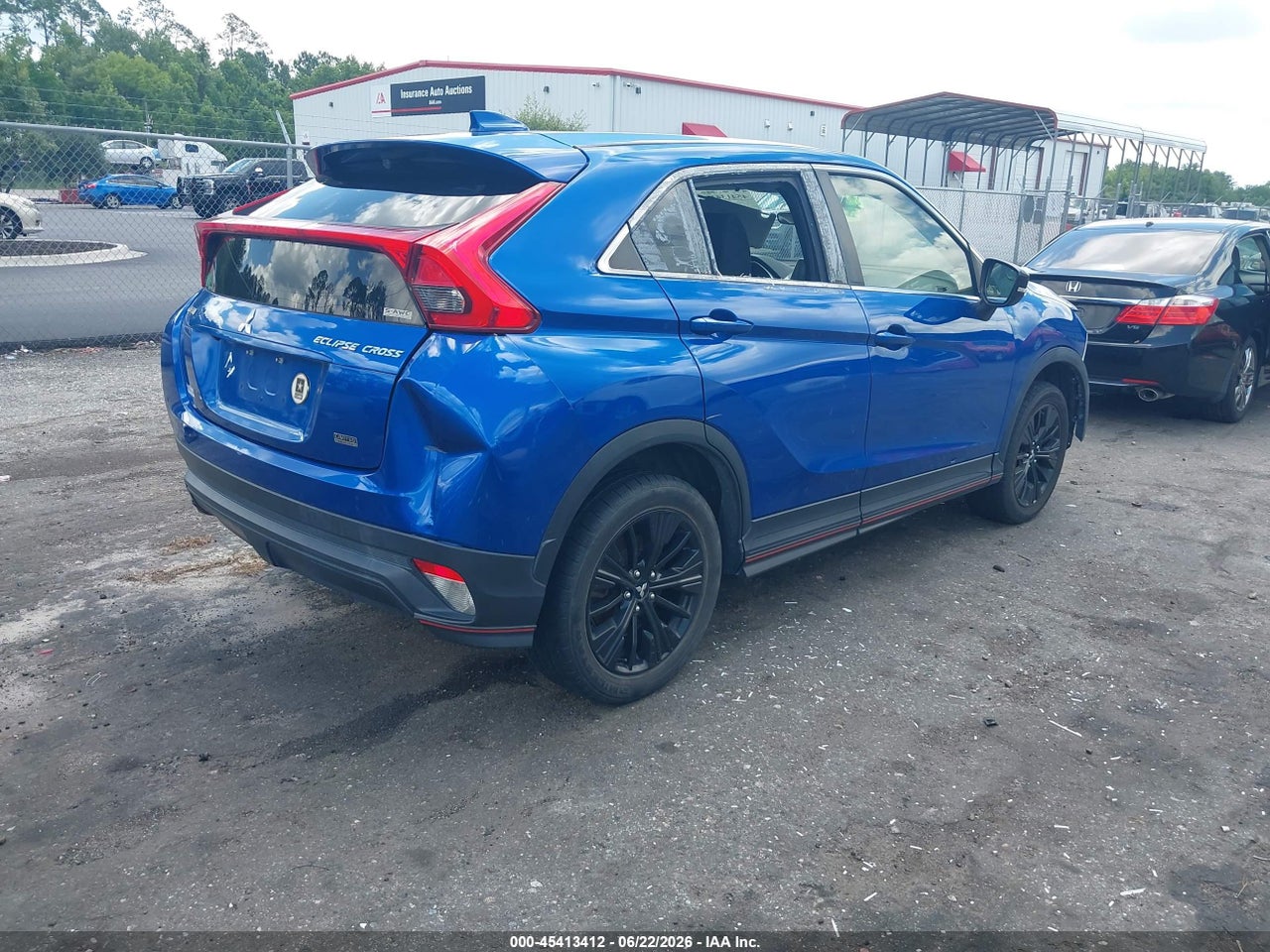 2019 MITSUBISHI ECLIPSE CROSS LE · 4/10