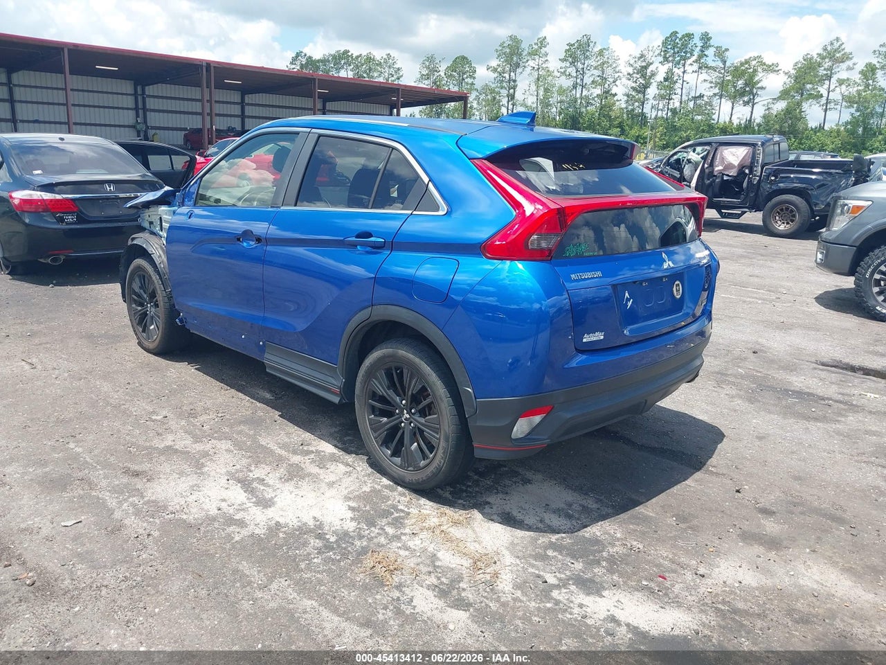 2019 MITSUBISHI ECLIPSE CROSS LE · 3/10