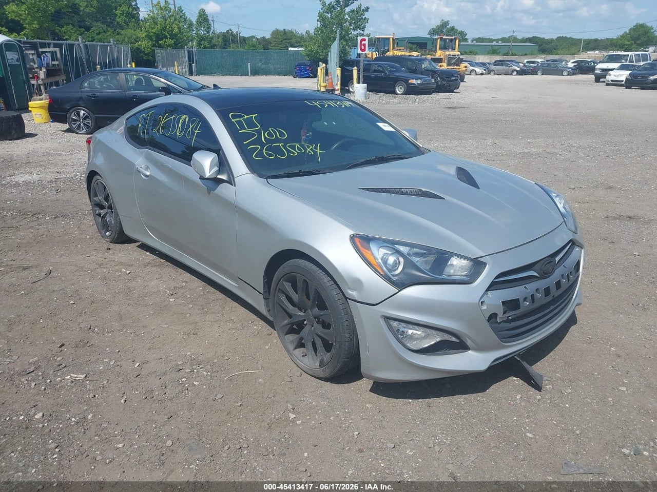 KMHHU6KJ4DU****** · 2013 HYUNDAI GENESIS 3.8 GRAND TOURING