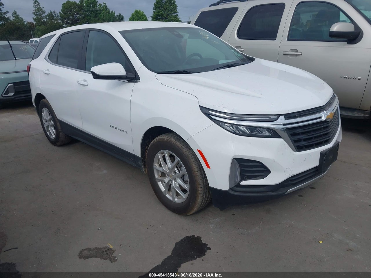 3GNAXUEG2RL****** · 2024 CHEVROLET EQUINOX AWD LT