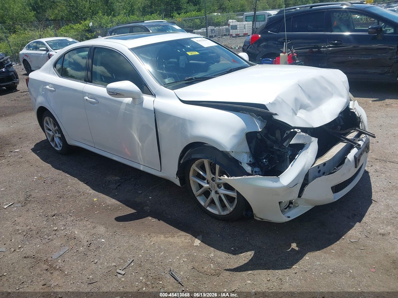 JTHCF5C20B5****** · 2011 LEXUS IS 250