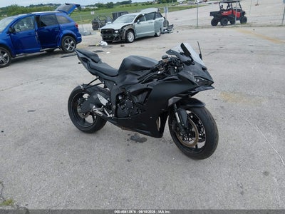 JKBZXJJ18RA****** · 2024 KAWASAKI ZX636 K