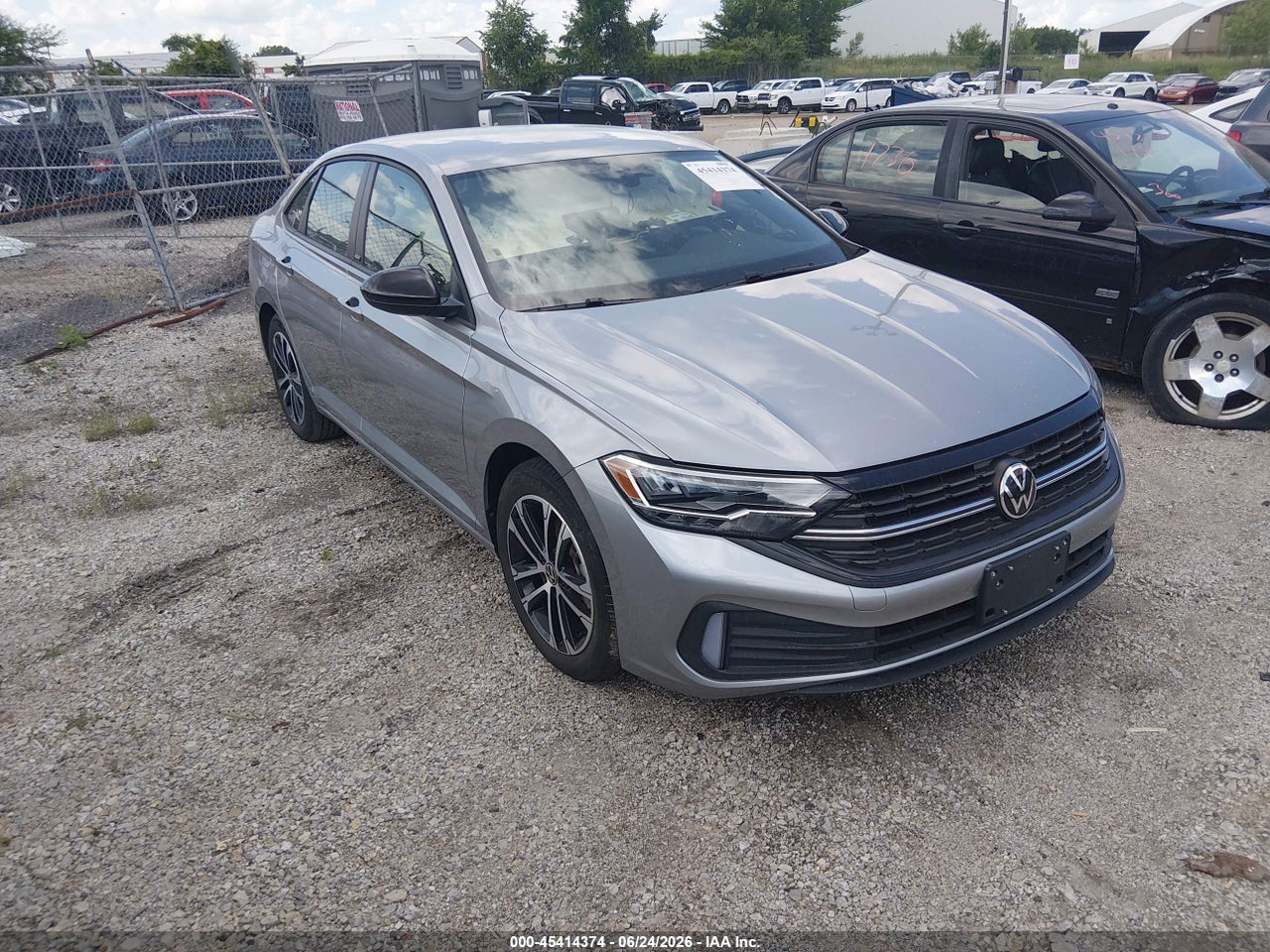 3VWBM7BU6RM****** · 2024 VOLKSWAGEN JETTA 1.5T SPORT