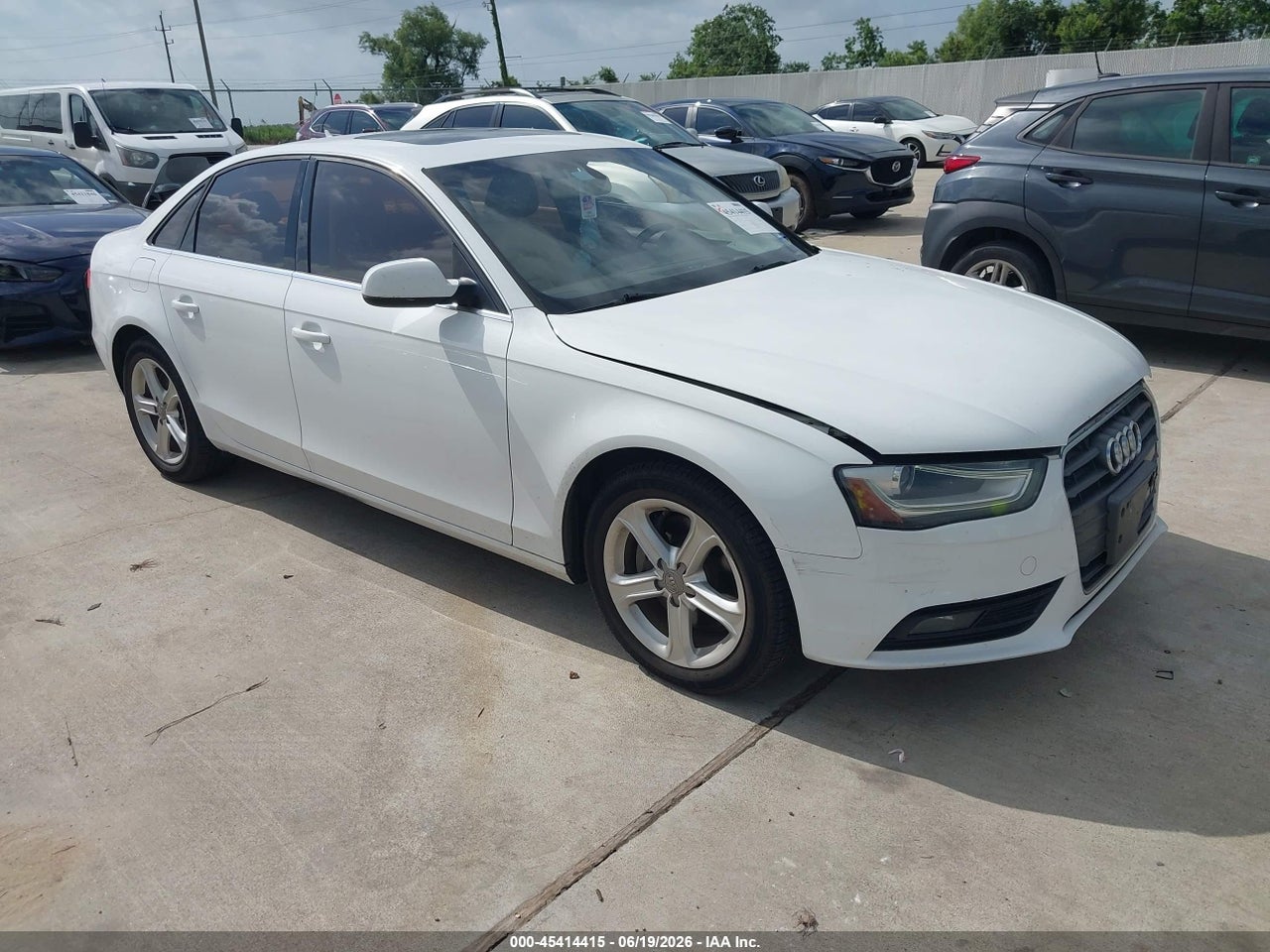WAUAFAFL2DA****** · 2013 AUDI A4 2.0T PREMIUM