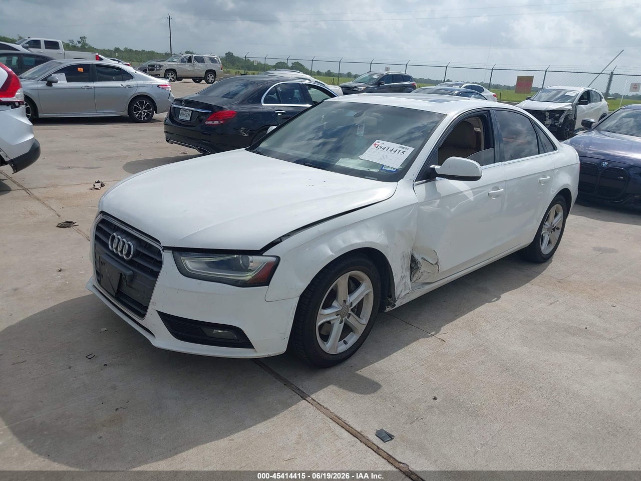 2013 AUDI A4 2.0T PREMIUM · 2/11