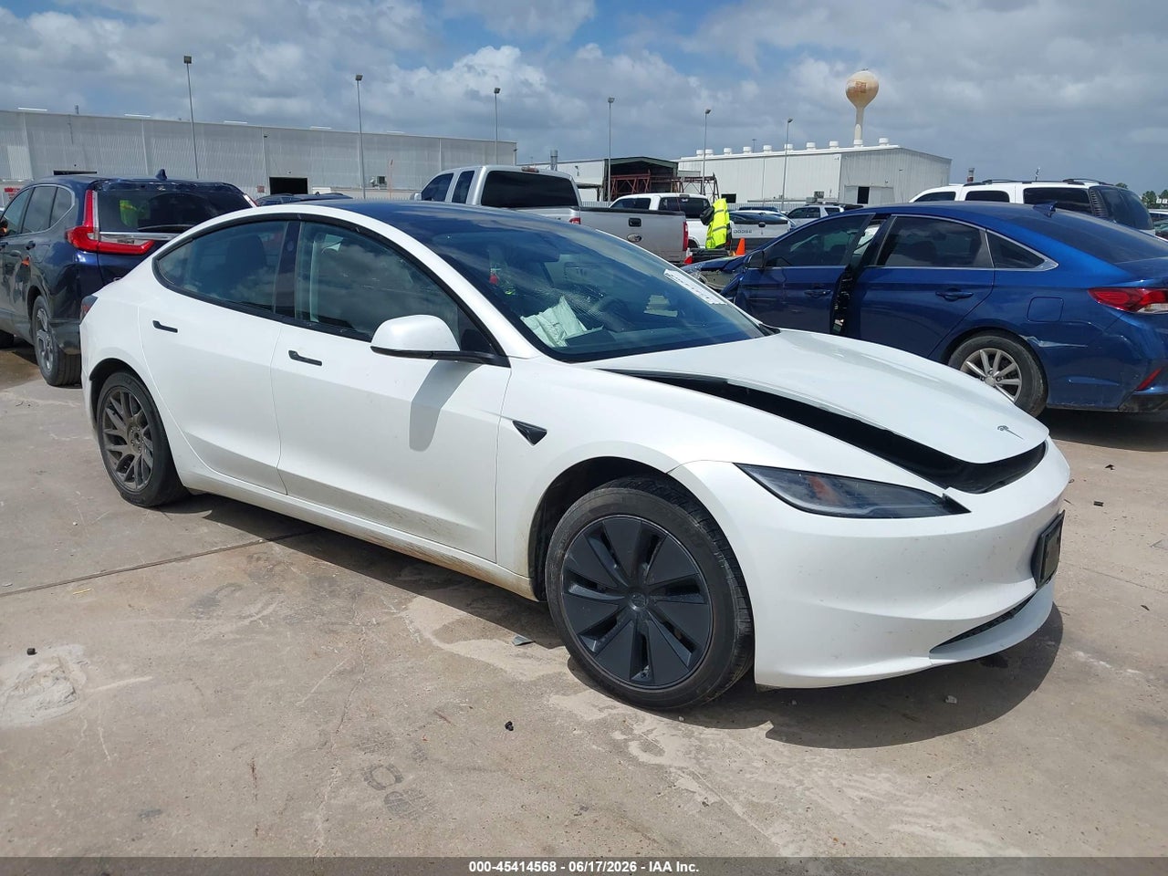 5YJ3E1EA9SF****** · 2025 TESLA MODEL 3 LONG RANGE REAR-WHEEL DRIVE/STANDARD REAR-WHEEL DRIVE