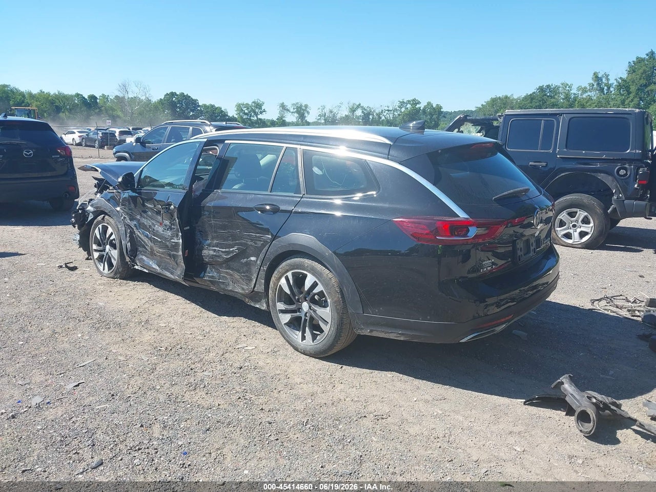 2018 BUICK REGAL TOURX ESSENCE · 3/10