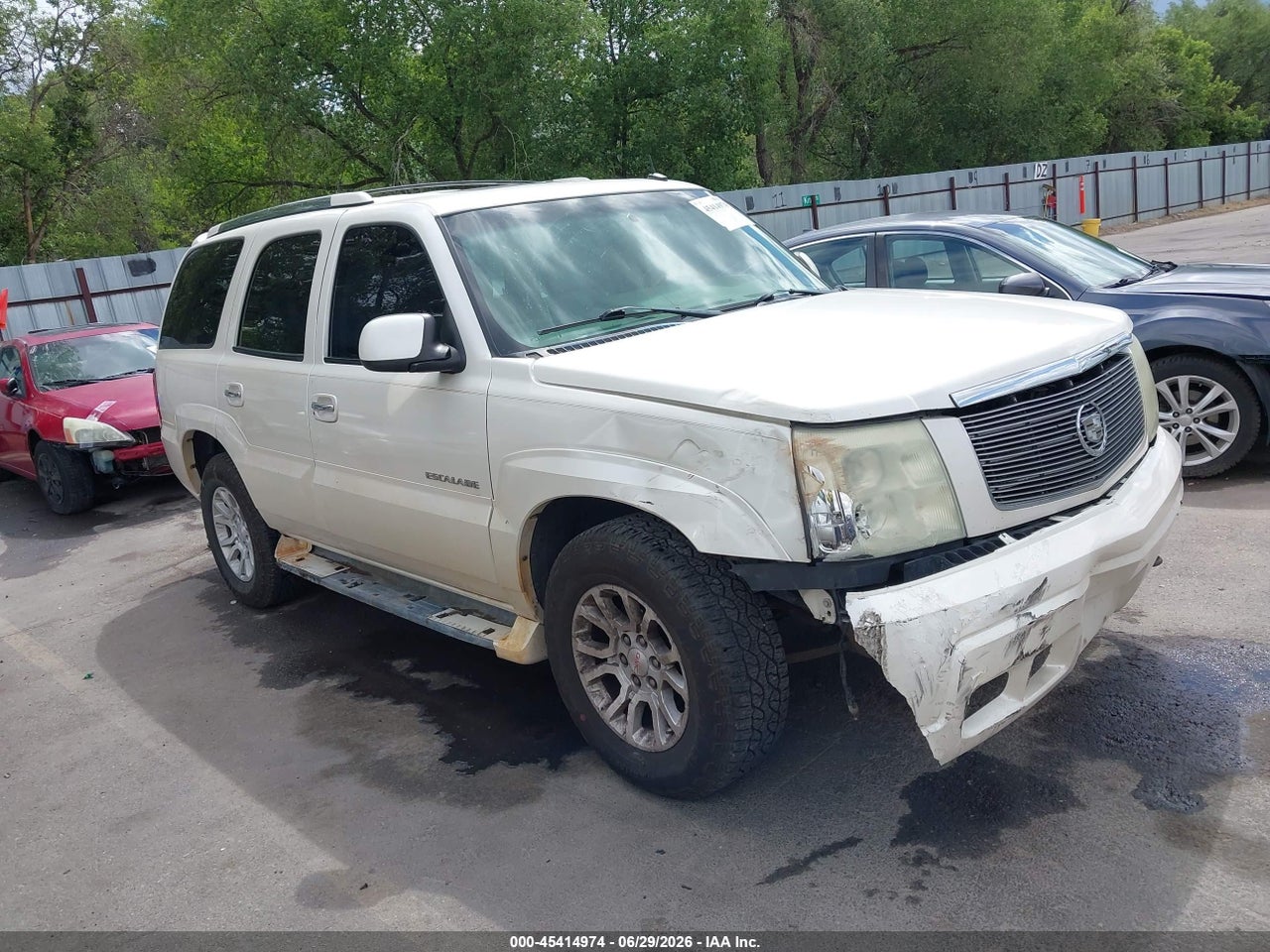 1GYEK63N22R****** · 2002 CADILLAC ESCALADE STANDARD