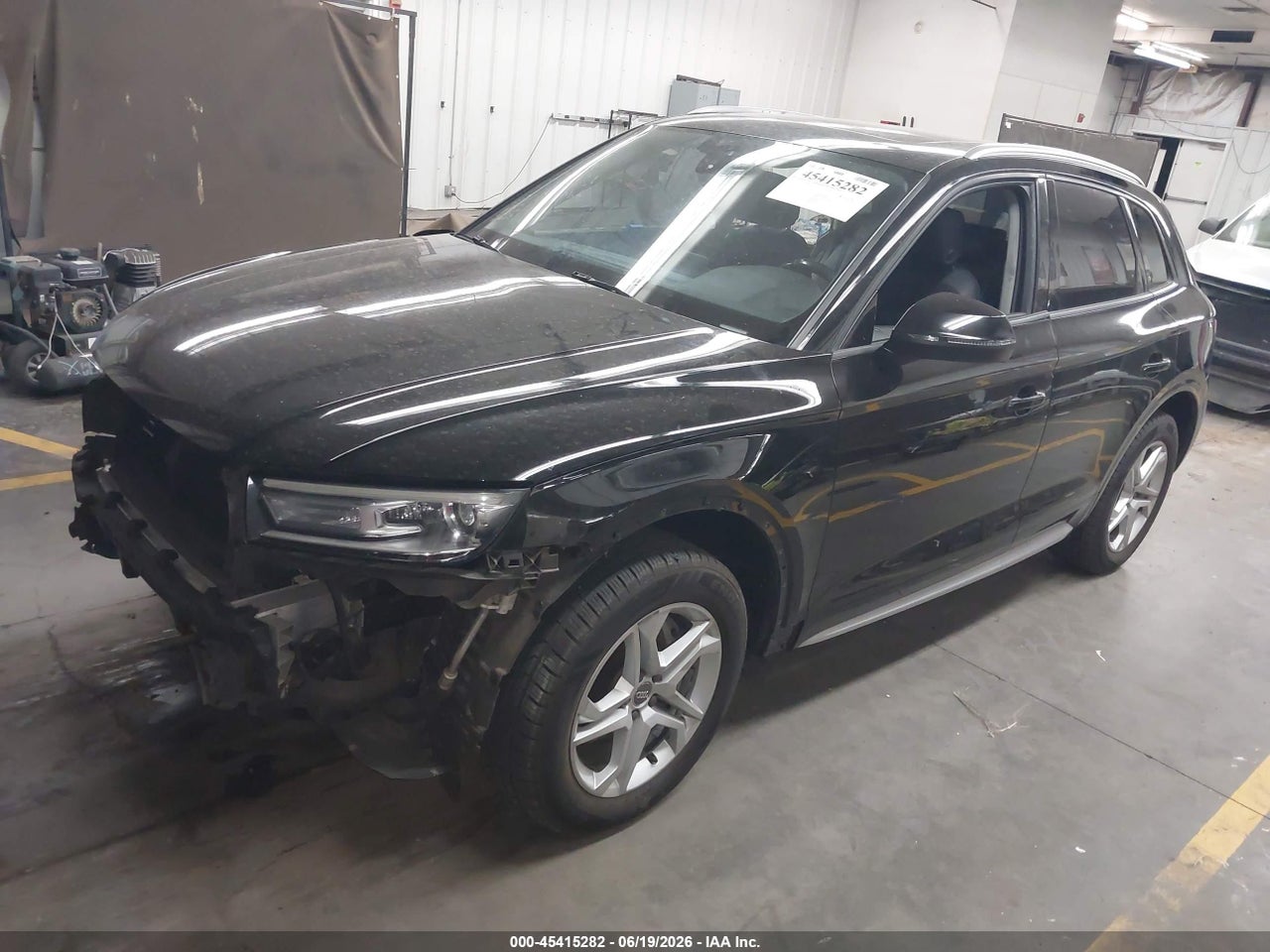 2018 AUDI Q5 2.0T PREMIUM/2.0T TECH PREMIUM · 2/11