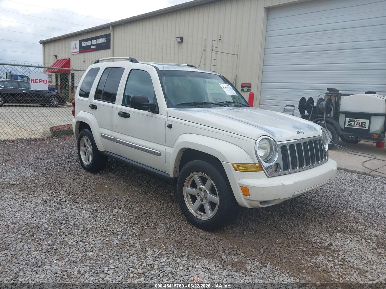 1J4GK58K96W****** · 2006 JEEP LIBERTY LIMITED EDITION