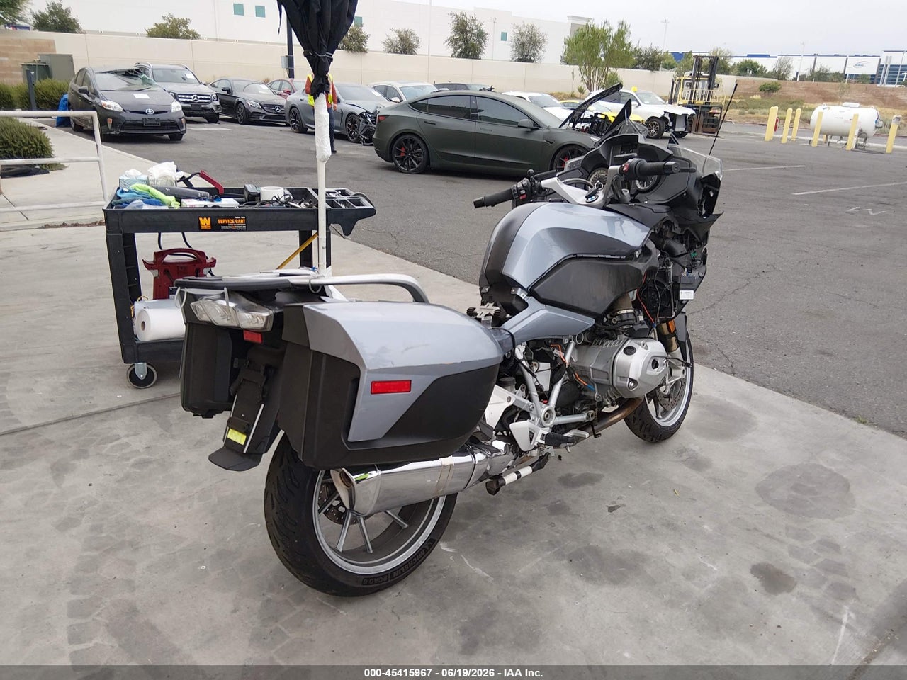 2014 BMW R1200 RT · 4/11