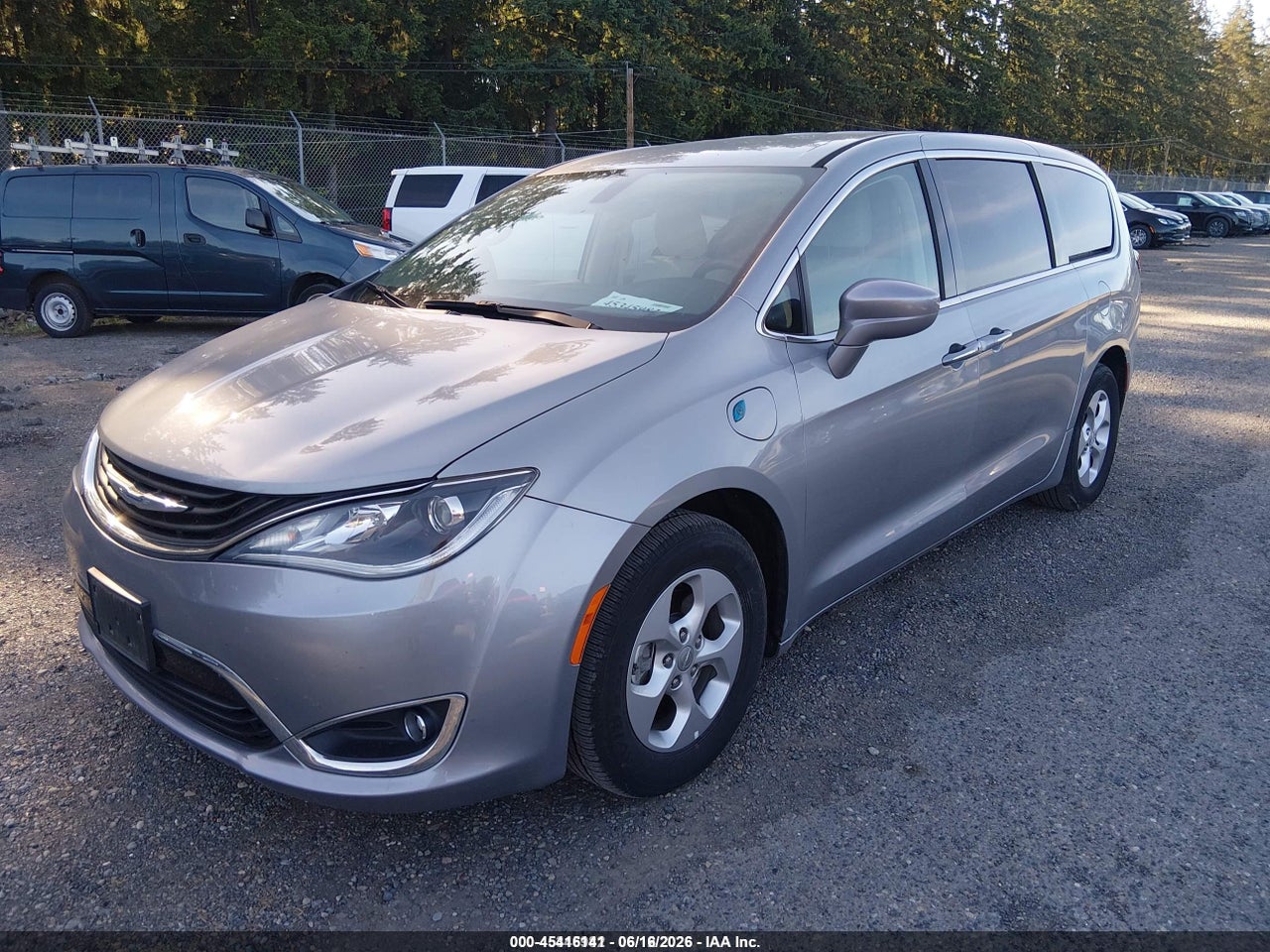 2018 CHRYSLER PACIFICA HYBRID TOURING PLUS · 2/11