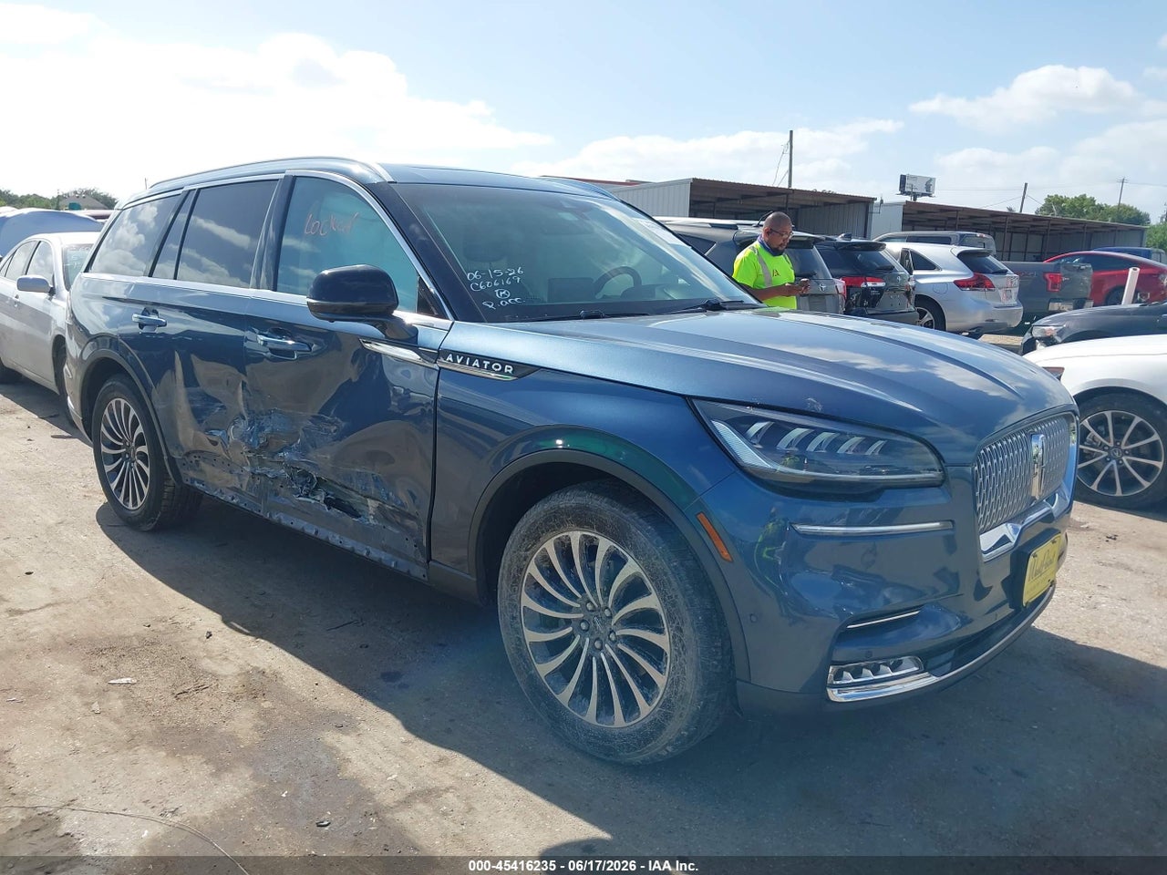 5LM5J7XC4LG****** · 2020 LINCOLN AVIATOR RESERVE
