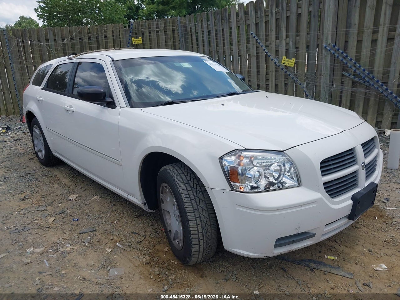 2D4FV47T87H****** · 2007 DODGE MAGNUM