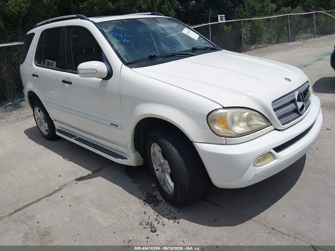 4JGAB57E15A****** · 2005 MERCEDES-BENZ ML 350 4MATIC