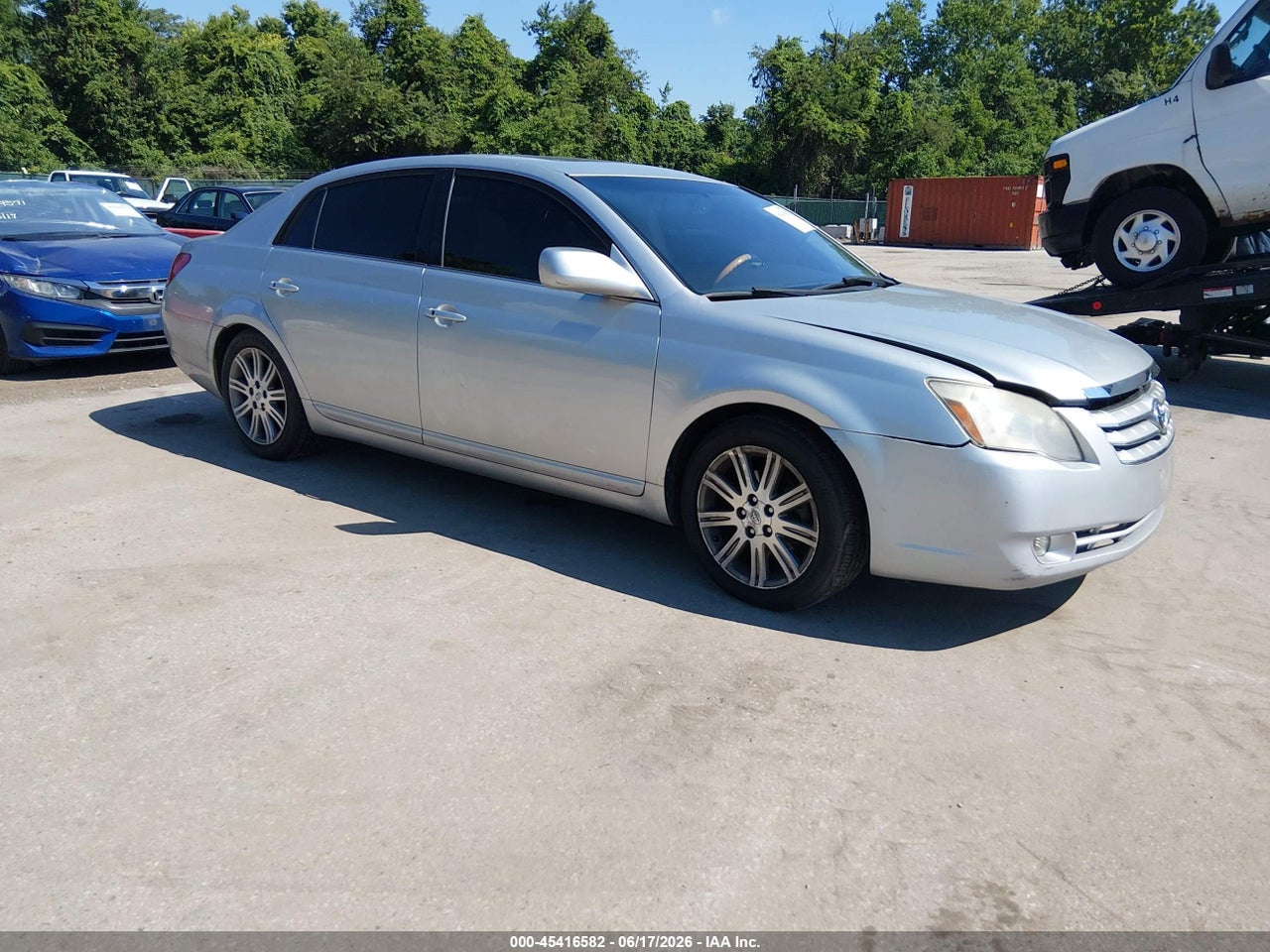 4T1BK36B95U****** · 2005 TOYOTA AVALON LIMITED