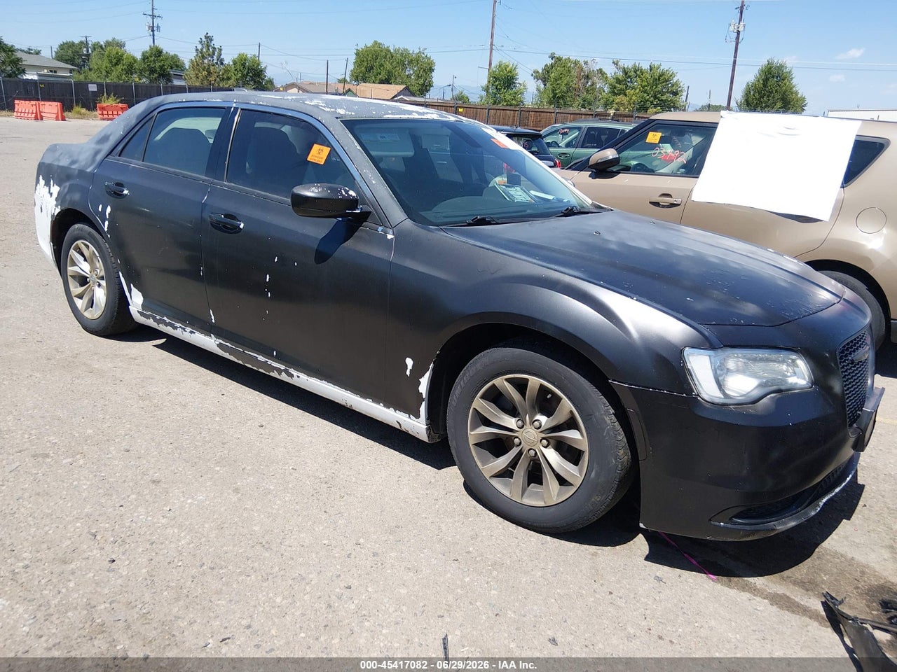 2C3CCAAG5FH****** · 2015 CHRYSLER 300 LIMITED