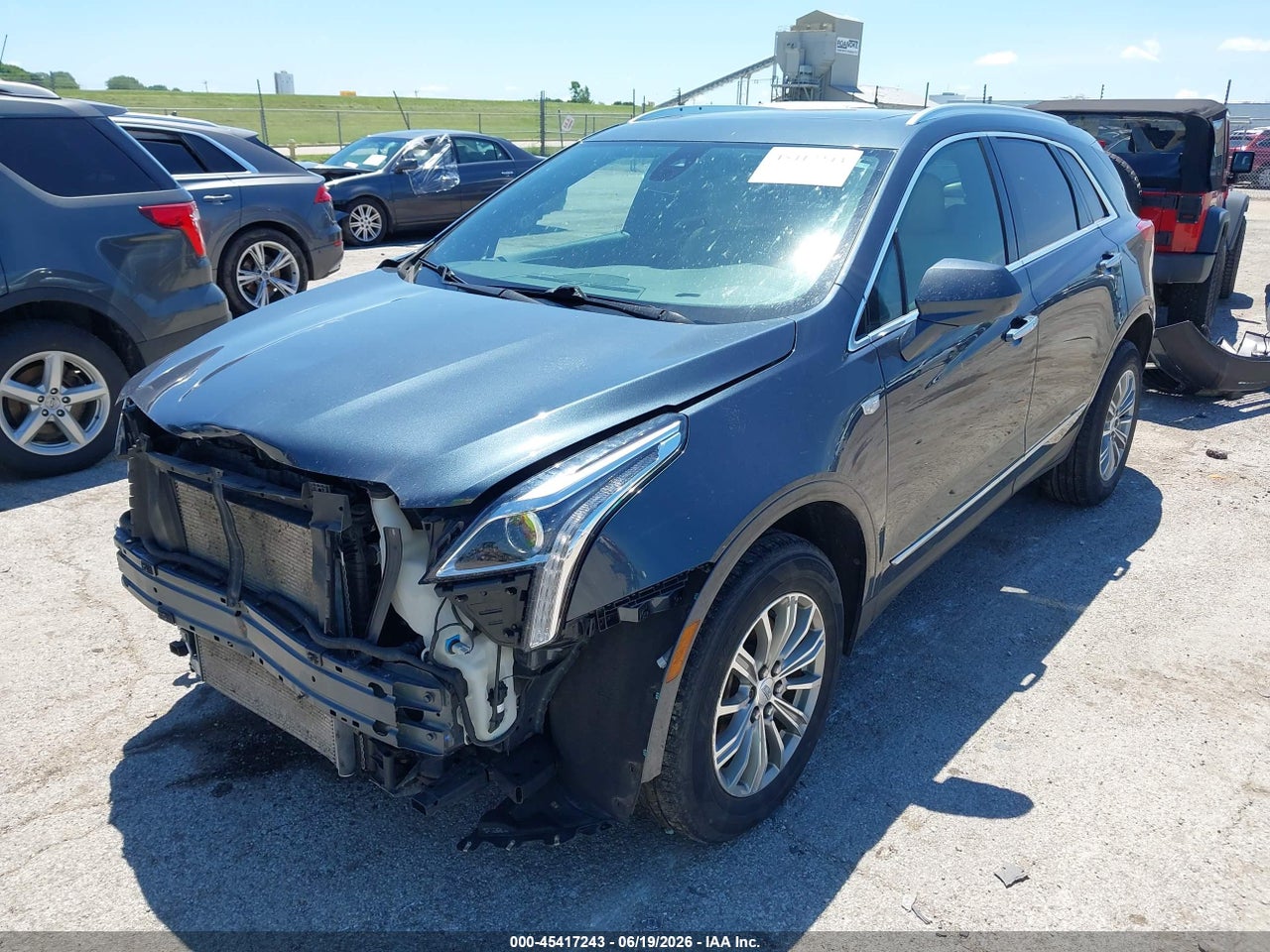 2019 CADILLAC XT5 LUXURY · 2/11