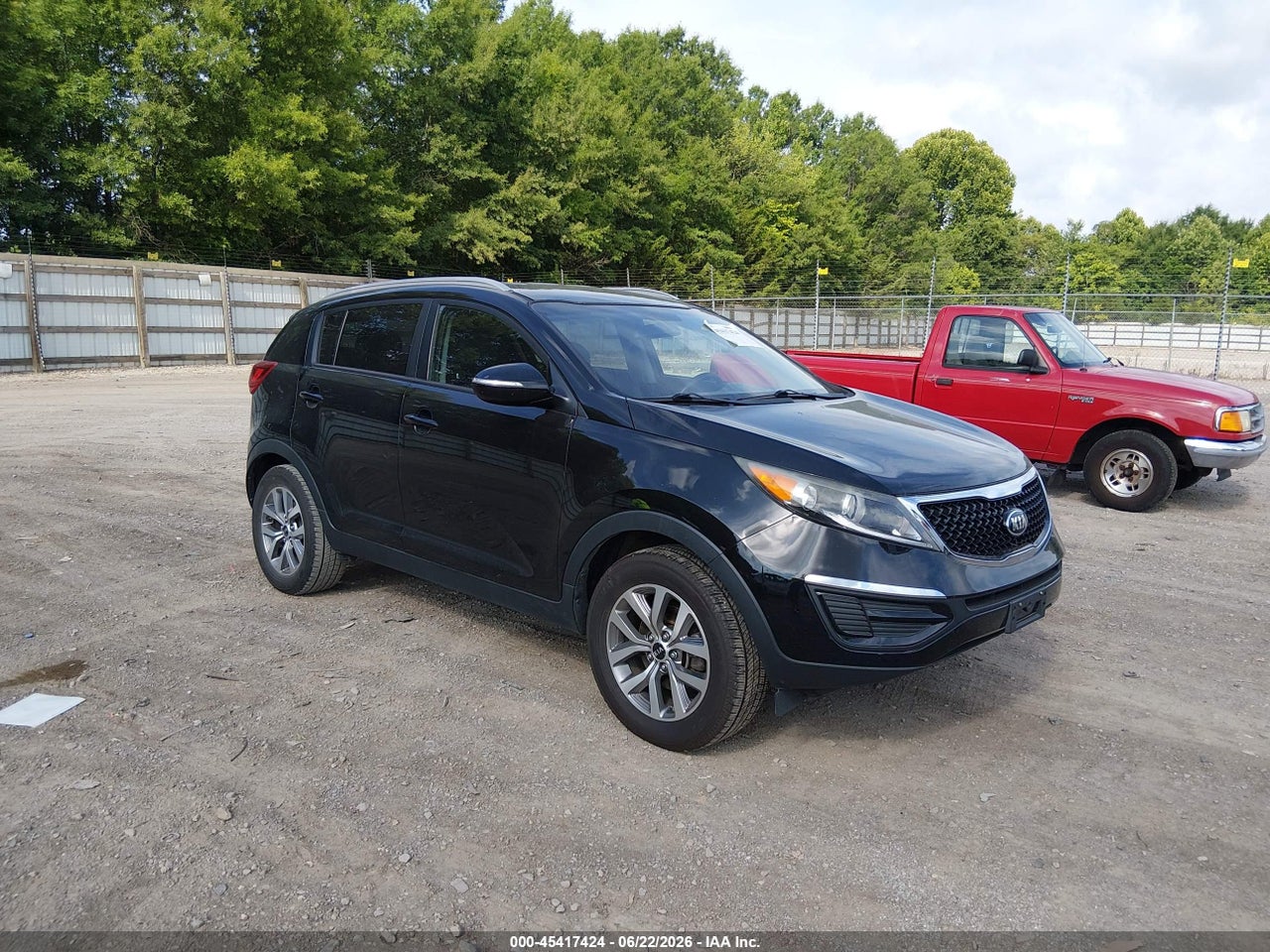 KNDPB3AC7F7****** · 2015 KIA SPORTAGE LX