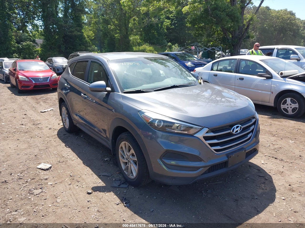 KM8J2CA44JU****** · 2018 HYUNDAI TUCSON SE