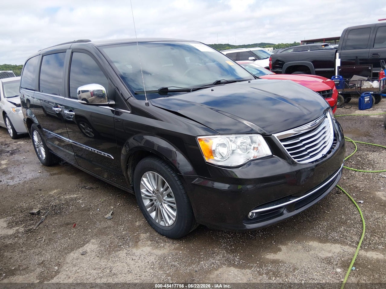 2C4RC1CG0FR****** · 2015 CHRYSLER TOWN &amp; COUNTRY TOURING-L