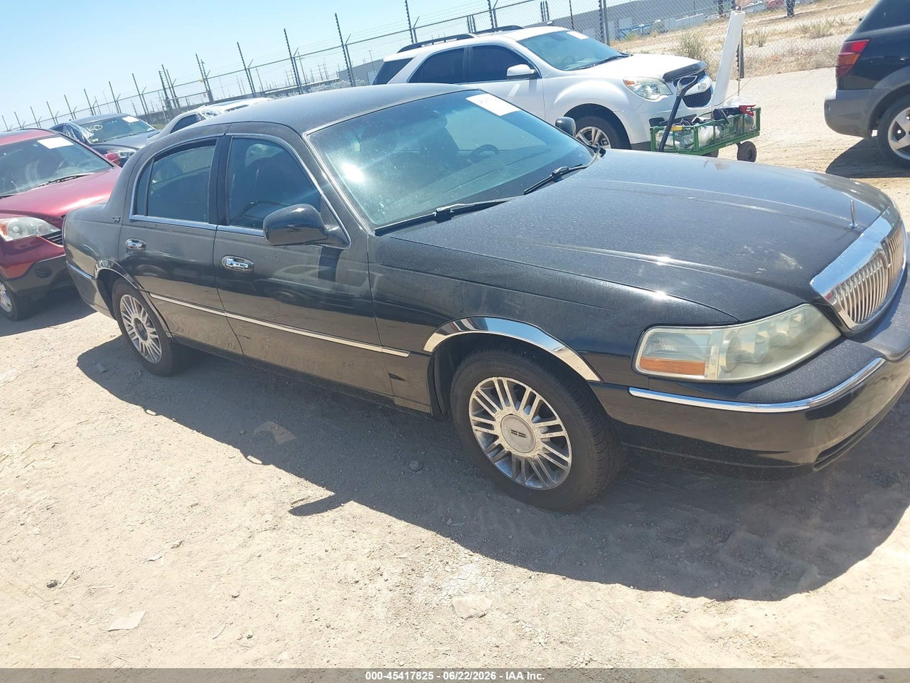 2LNHM82V29X****** · 2009 LINCOLN TOWN CAR SIGNATURE LIMITED