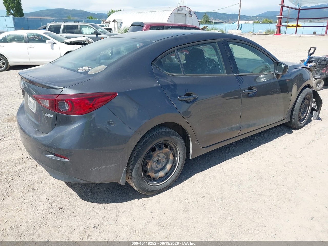 2016 MAZDA MAZDA3 I SPORT · 4/11