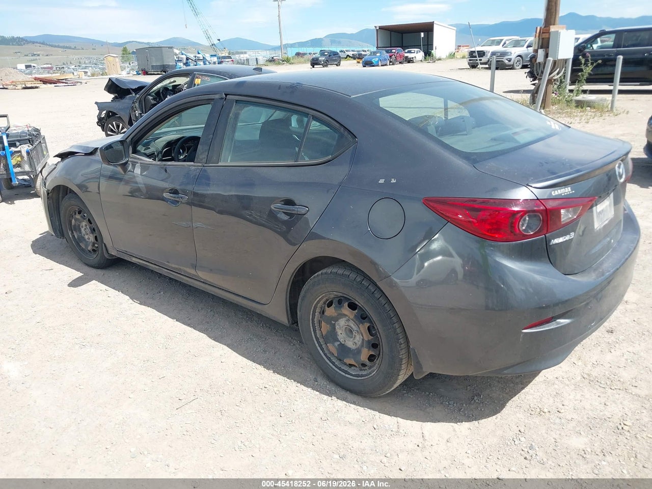 2016 MAZDA MAZDA3 I SPORT · 3/11