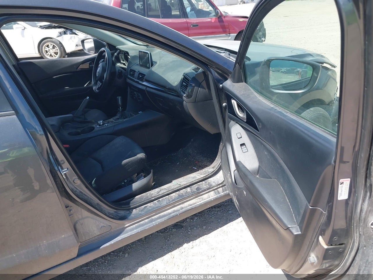 2016 MAZDA MAZDA3 I SPORT · 5/11