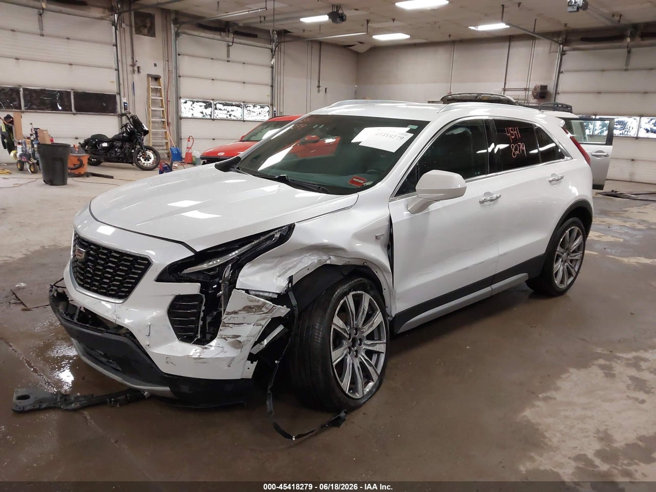 2019 CADILLAC XT4 PREMIUM LUXURY · 2/11